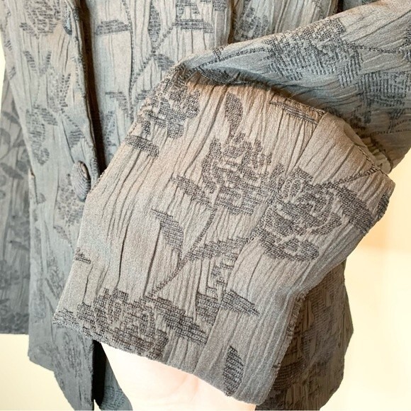 NWT QVC Simonton Says Black Embossed Floral Blazer Medium - Picture 5 of 13